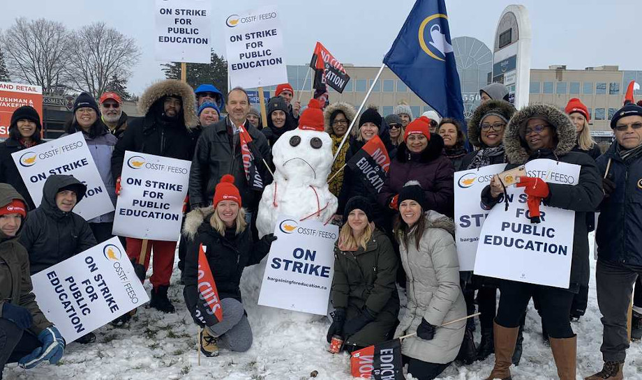 A group of striking Ontario high school teachers