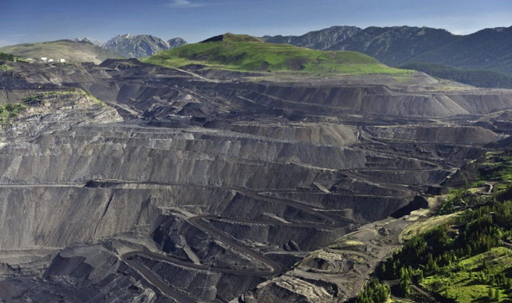 Elk valley open-pi coal mine