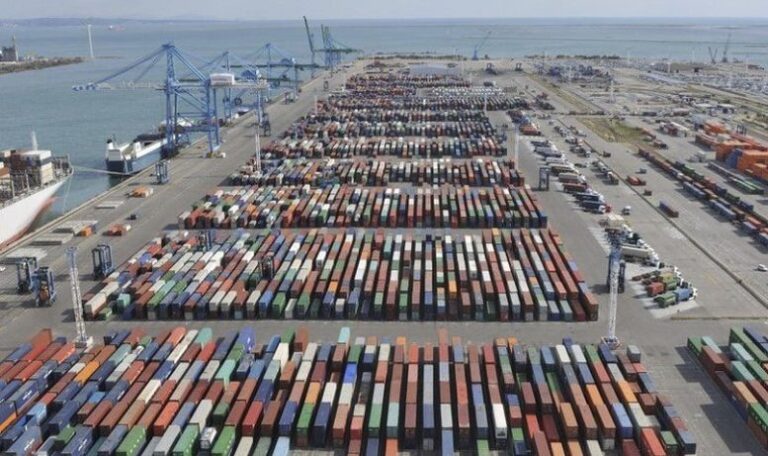Dockers Refuse to Supply Weapons to Israeli War Machine